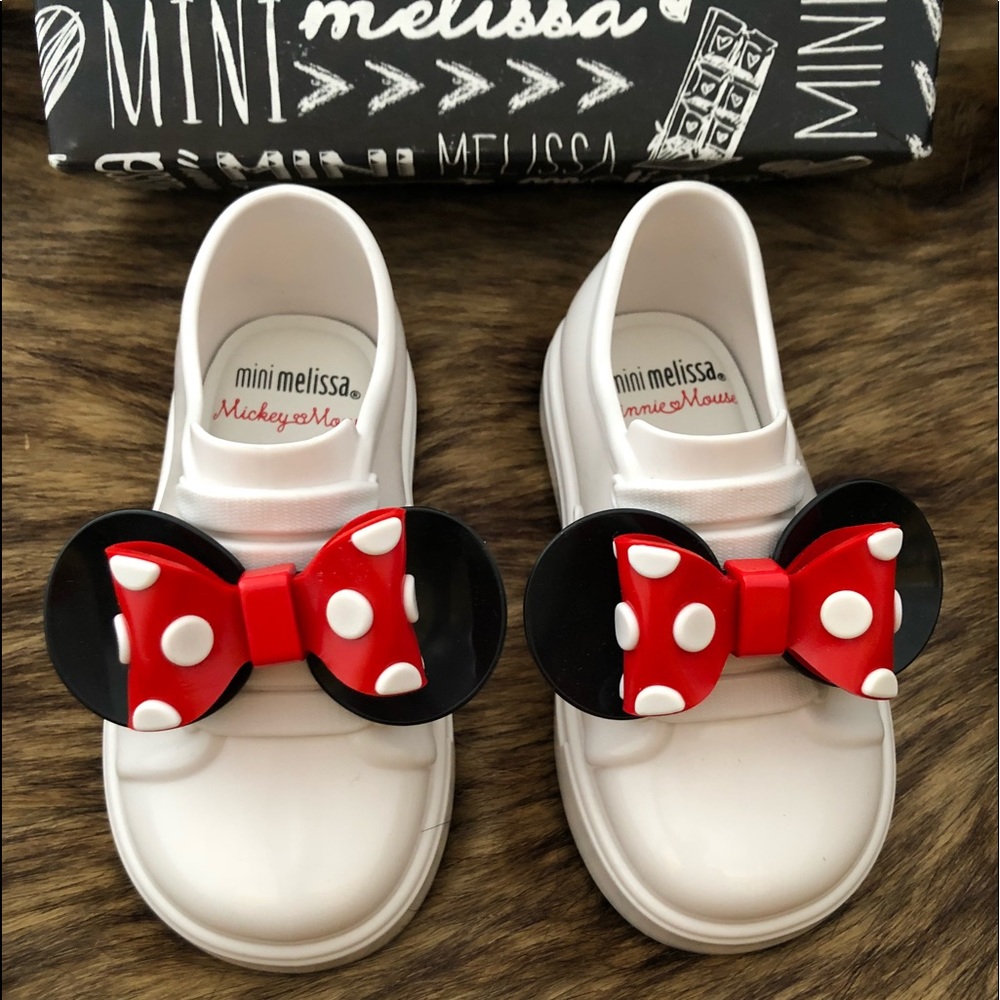 BRAND NEW MINI MELISSA DISNEY BOW 7